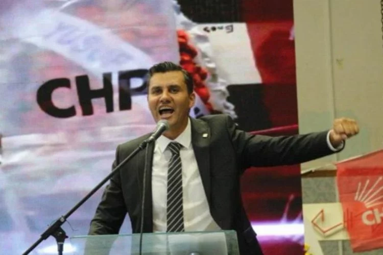 CHP Manisa Büyükşehir Belediye Başkan Adayı Ferdi Zeyrek kimdir?