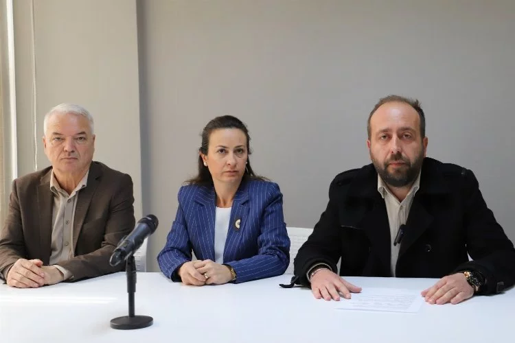 Manisa Saruhanlı'da ilçe başkanı istifa etti