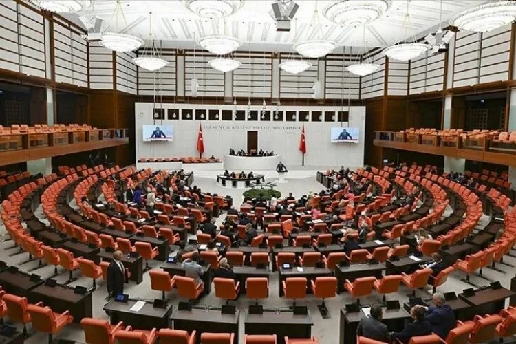 CHP'nin belediye başkanı seçilen 4 milletvekili TBMM’deki dengeleri değiştirdi: Yeni sandalye dağılımı açıklandı!