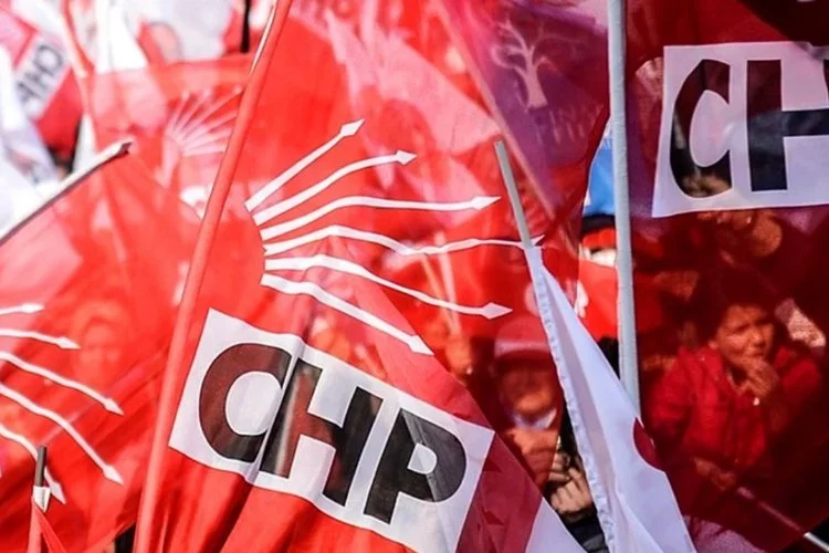 Çiğli’de bir grup, CHP’nin Çiğli adayına tepki göstermişti: CHP Çiğli adayı değişecek mi? Partiden vatandaşlara mesaj var!