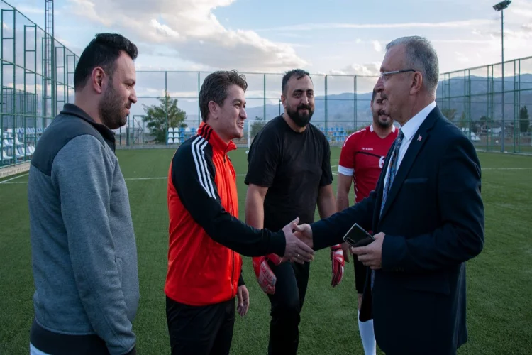 Erzincan Binali Yıldırım Üniversitesinde futbol turnuvası