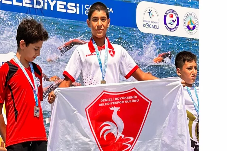 Denizlili İbrahim Burhan, Türkiye şampiyonu oldu
