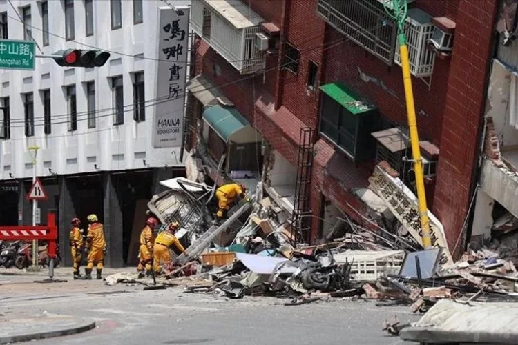 Deprem Tayvan’ı vurdu! 7,4 büyüklüğünde sarsıntı meydana geldi