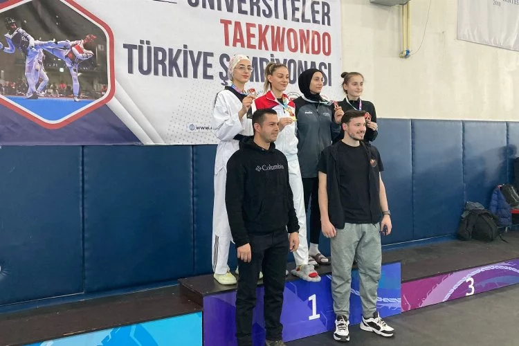 DEÜ'lü tekvandocudan Türkiye Şampiyonası başarısı