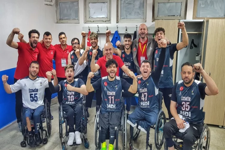 İzmir'in Cesur Yürekleri, Galatasaray'ı yendi