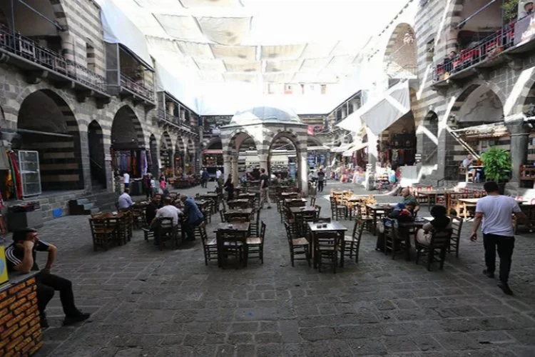 Diyarbakır'da bayram dönemi verimli geçiyor
