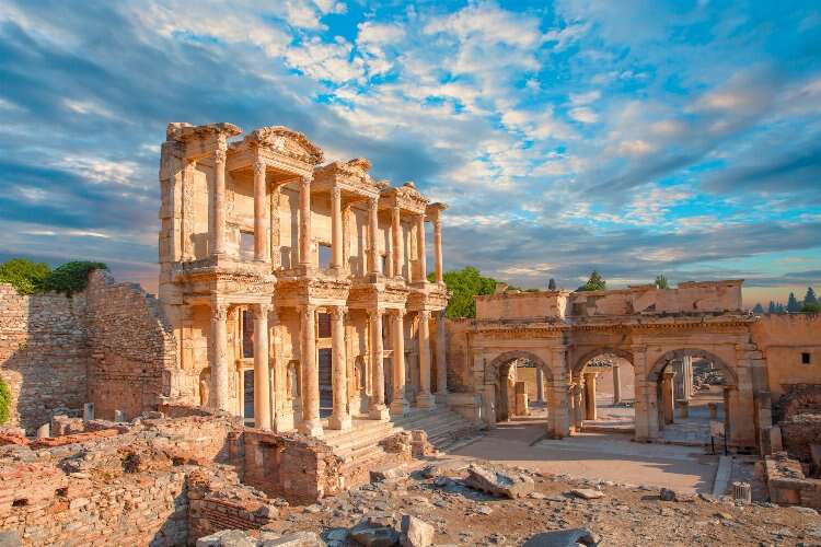 İzmir'de gezilmesi gereken 5 antik kent