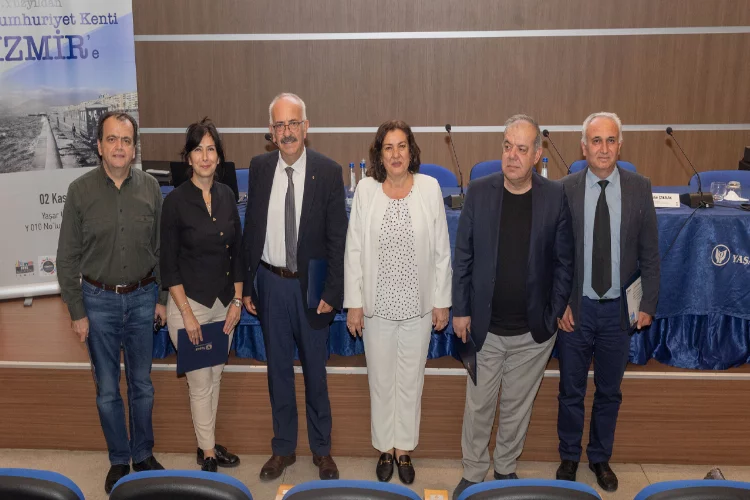 Yaşar Eğitim ve Kültür Vakfı'ndan 19.Yüzyıldan Cumhuriyet Kenti İzmir'e paneli