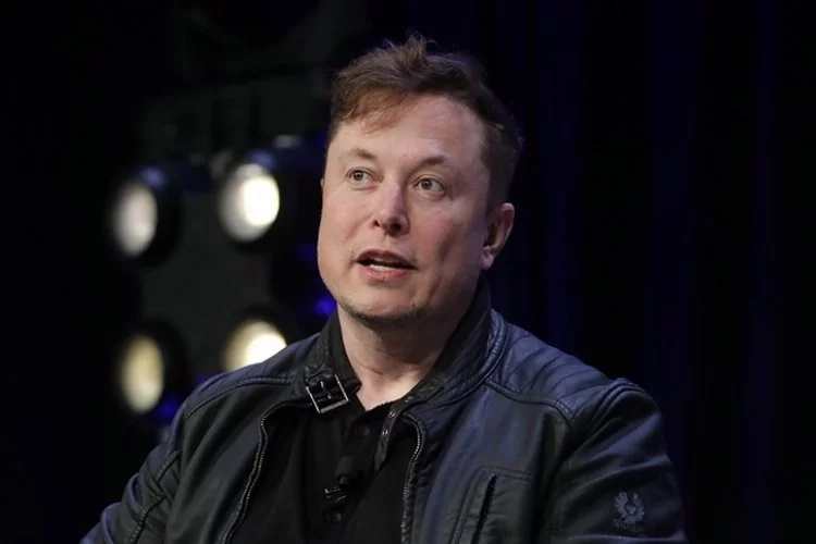 Elon Musk'tan OpenAI ve CEO'su Sam Altman'a 