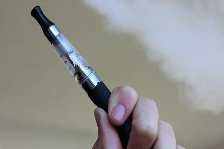 Uzmanlardan elektronik sigara uyarısı: Pıhtılaşma sorunlarını artıyor