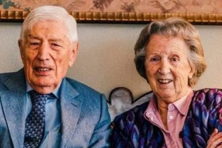 Eski Hollanda Başbakanı Dries van Agt ve karısı ötenazi yoluyla yaşamlarını sonlandırdı