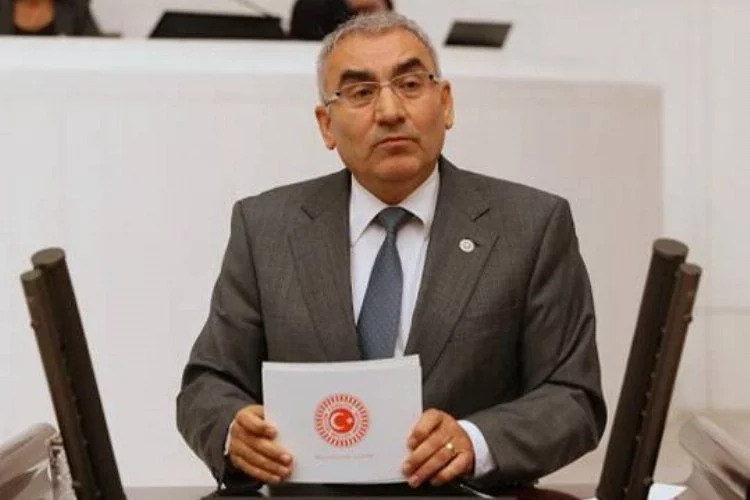 Eski İYİ Parti Ankara Milletvekili Ayhan Altıntaş kimdir?