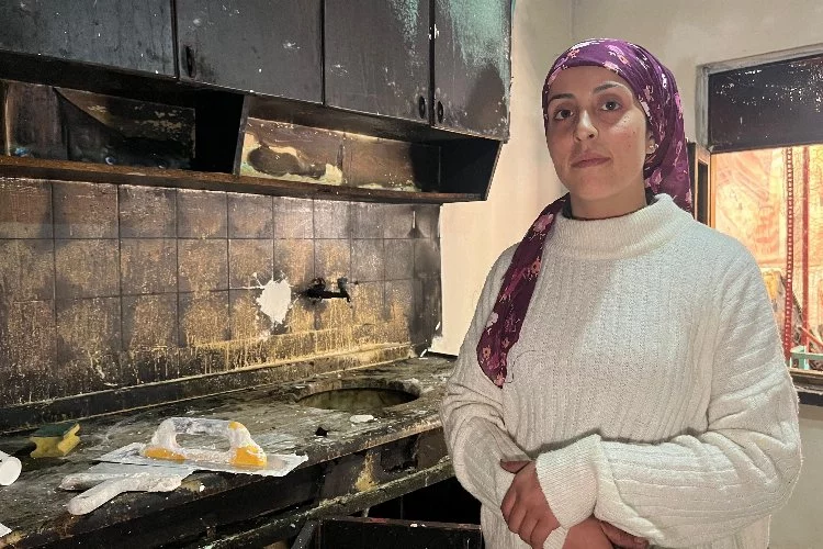 Eskişehir’de zor durumdaki anne yanan evinde çocukları ile oturmaya devam ediyor