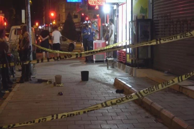 İzmir’de esnaf kavgası kanlı bitti: 1 ölü!
