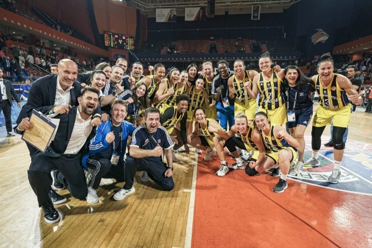 Euroleague'de şampiyon belli oluyor: Fenerbahçe kupayı üst üste 2 kere kazanabilecek mi?