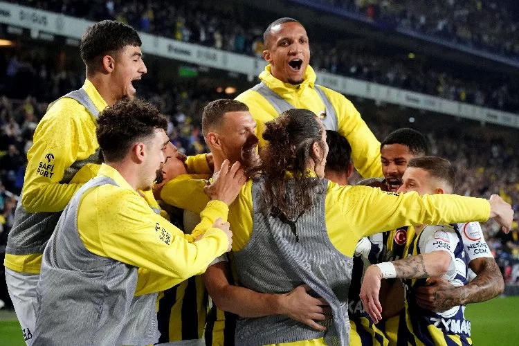 Fenerbahçe seriye devam ediyor: Fenerbahçe, Adana Demirspor’u 4 golle geçti