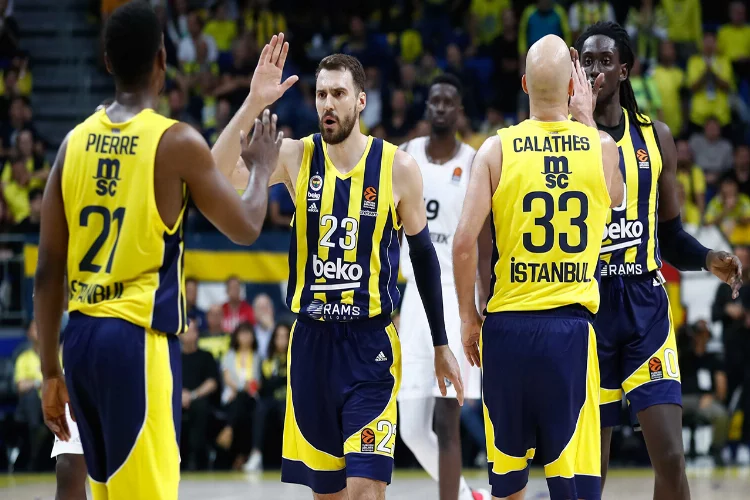 Fenerbahçe Yunan ekibi Olympiakos'u konuk edecek