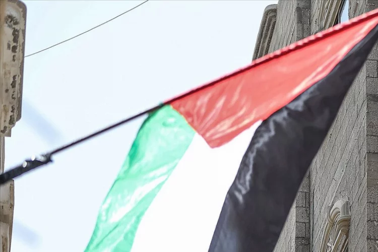 İsrail'in aşırı sağcı bakanı Ben-Gvir, kamuda Filistin bayrağı asılmasını yasakladı