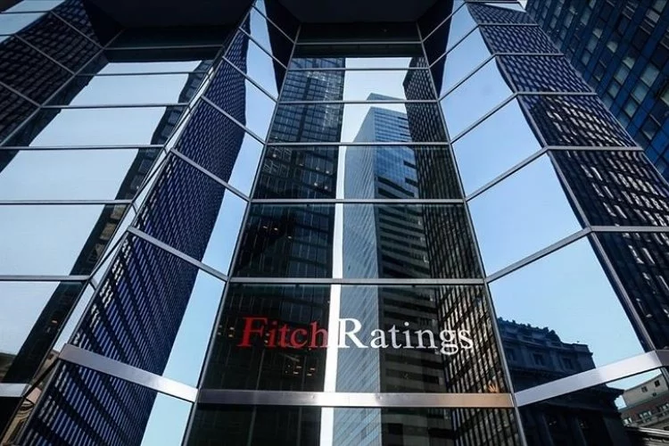 Fitch Ratings Türkiye'nin kredi notunu pozitife çıkardı