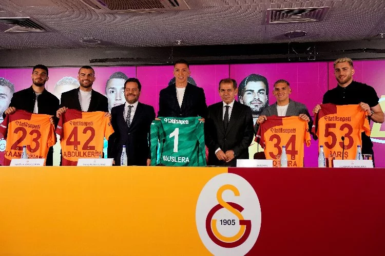 Galatasaray’da imza şov! 5 futbolcusu ile sözleşme yeniledi