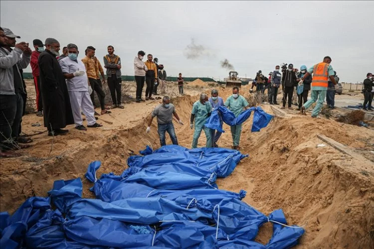 Gazze’de kan donduran tablo: 130’dan fazla toplu mezar belgelendi