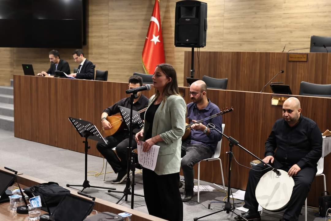 Geleneksel Hisarlı Ahmet Türk Halk Müziği (3)