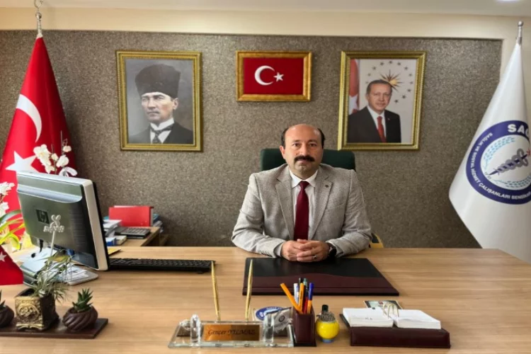 Memur-Sen İzmir İl Temsilciliğinde bayrak değişimi