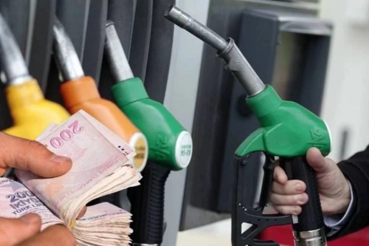 Güncel akaryakıt fiyatları: İzmir’de benzin ve motorin fiyatları ne kadar?