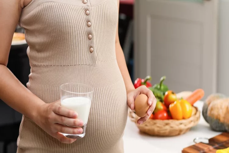 Hamilelikte yenmemesi gereken besinler nelerdir?