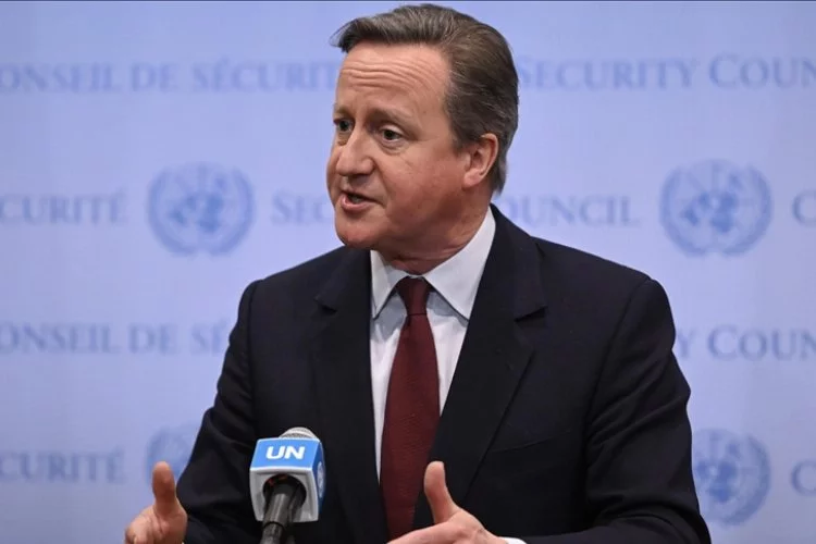 İngiltere Bakanı Cameron Gazze'de yardım bekleyenlerin öldürülmesinin soruşturulmasını istedi