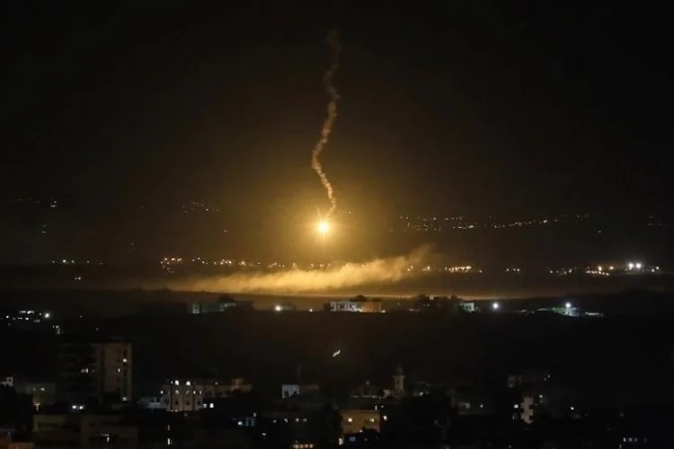 İsrail'in Şam'a saldırı düzenlediği ileri sürüldü