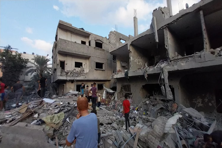 İsrail’in Gazze’de hedef aldığı bina, saldırıdan sonra görüntülendi