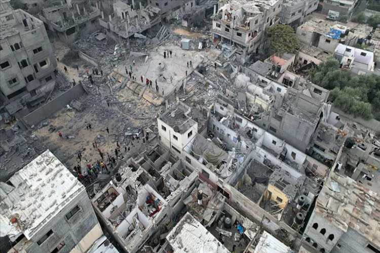 İsrail ordusu duyurdu: Gazze’de 450’den fazla hedefe hava saldırısı
