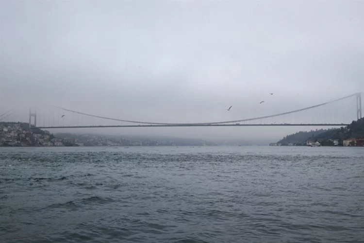 İstanbul Boğazı'nda kargo gemisi arızalandı: Trafik askıya alındı