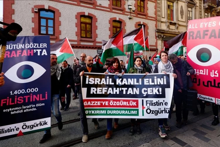 İstanbul'da İsrail'in Refah'a yönelik saldırıları protesto edildi