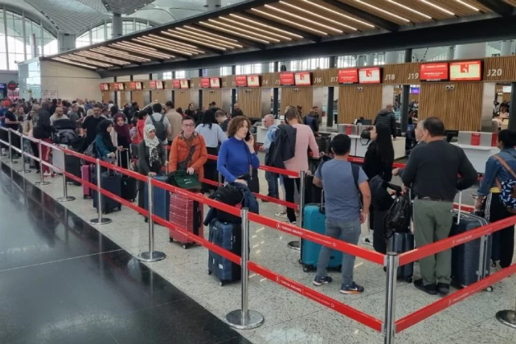 İstanbul Havalimanı’nda tatil yoğunluğu devam ediyor