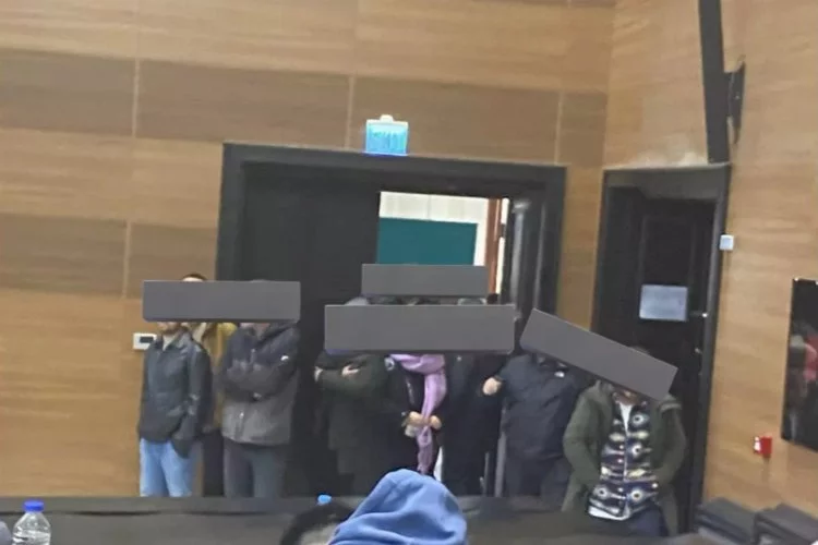 İstanbul Üniversitesi kampüsü halka açıldı: Öğrenciler şikayetçi