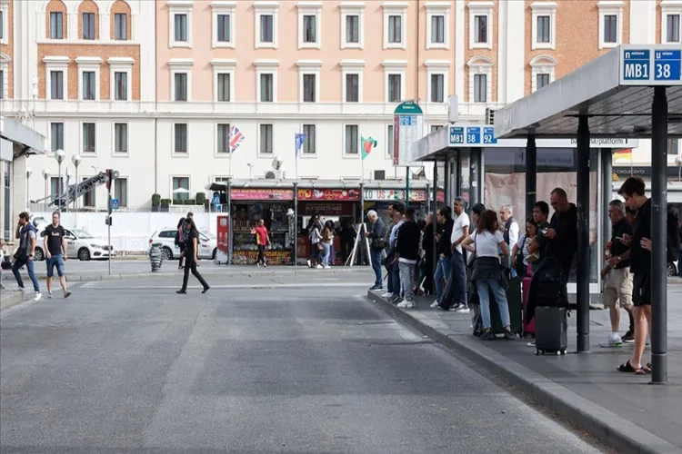 İtalya'da ulaşım sektöründe çalışanlar grevde