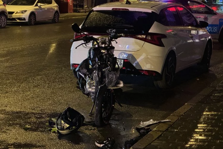 İzmir'de feci kaza: Motosiklet sürücüsü ağır yaralı