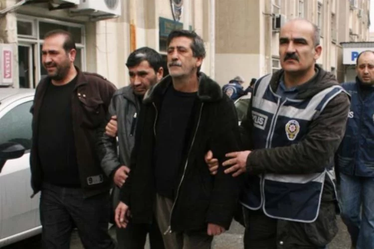 İzmir haber: 12 yıl önce çocukluk arkadaşını öldürmüştü, o firari yakalandı