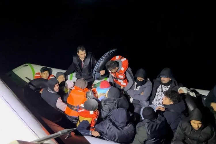 İzmir haber: 86 düzensiz göçmen yakalandı