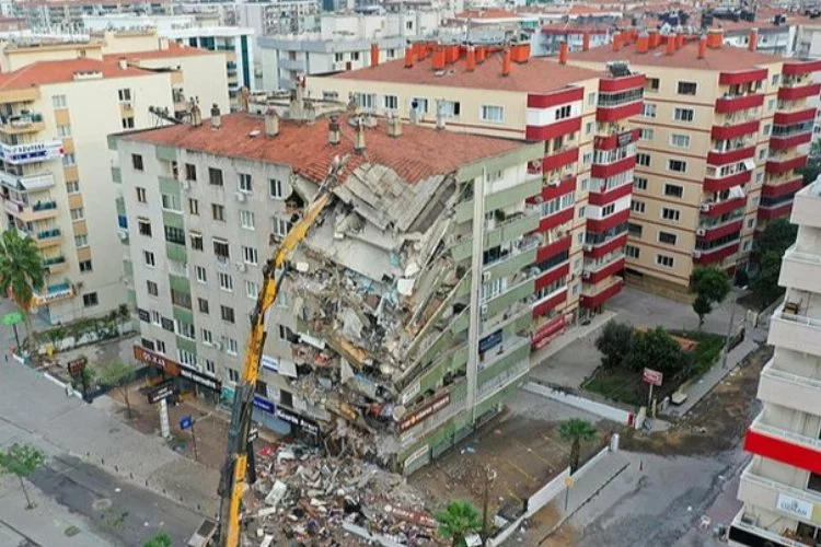 İzmir haber: Depremde yıkılan Cumhuriyet Sitesi C Blok'a ilişkin davada karar çıktı