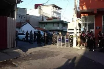 İzmir haber: İzmir'deki cinayetle ilgili aranan iki kardeş yakalandı