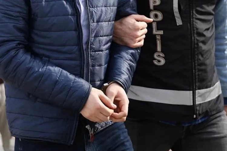 İzmir haber: 41 ayrı suçtan kaydı bulunan şüpheli yakalandı