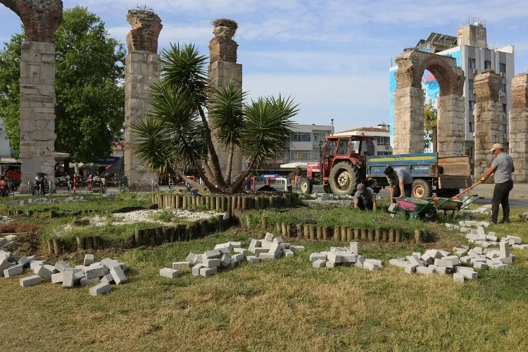İzmir haber: Turistlerin akınına uğrayan Selçuk, sezona hazır