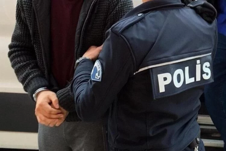 İzmir haber: Bornova'da polis tarafından operasyon gerçekleştirildi