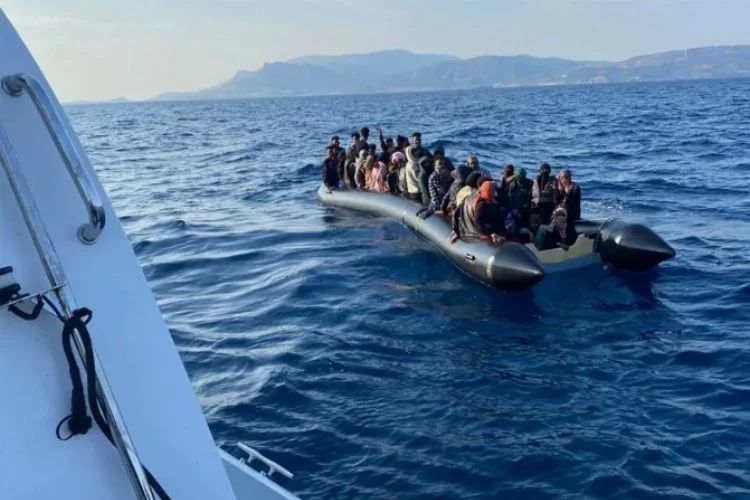 İzmir sularında düzensiz göçmen hareketliliği