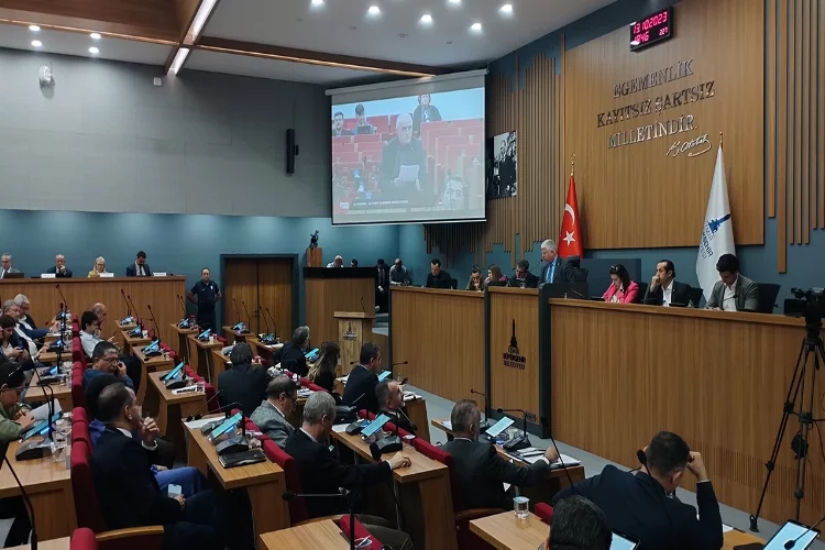 ‘Yaşar’a gelince parsel vatandaşa gelince ilkesel’: AK Parti’den ‘imar’ tepkisi