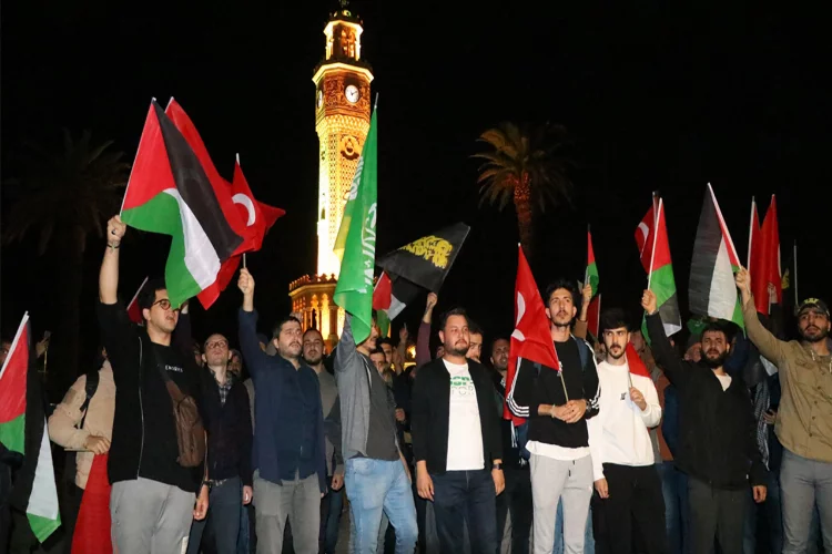İzmir, Denizli, Aydın, Uşak ve Manisa'da, İsrail'in hastane katliamına karşı protesto