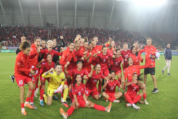 A Milli Kadın Futbol Takımı, UEFA Uluslar B Ligi’ne çıktı
